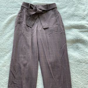 Brand new Aritzia high waisted front tie pants. Size 2
